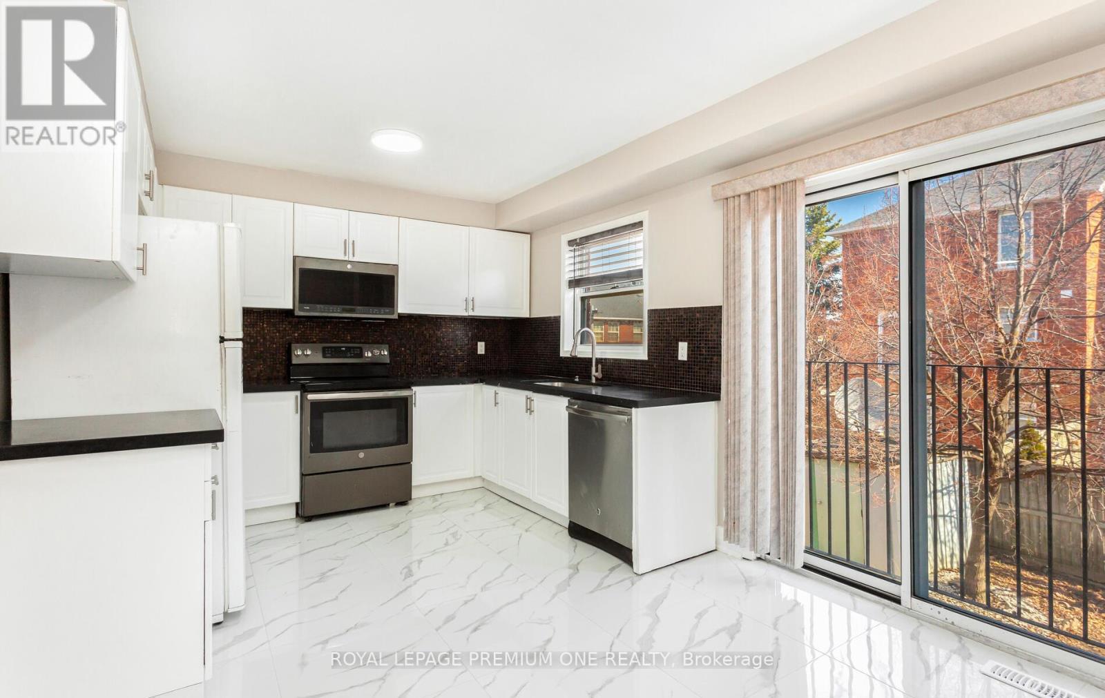23 - 6860 Meadowvaletowncentre Circle, Mississauga, Ontario  L5N 7T4 - Photo 20 - W12136609