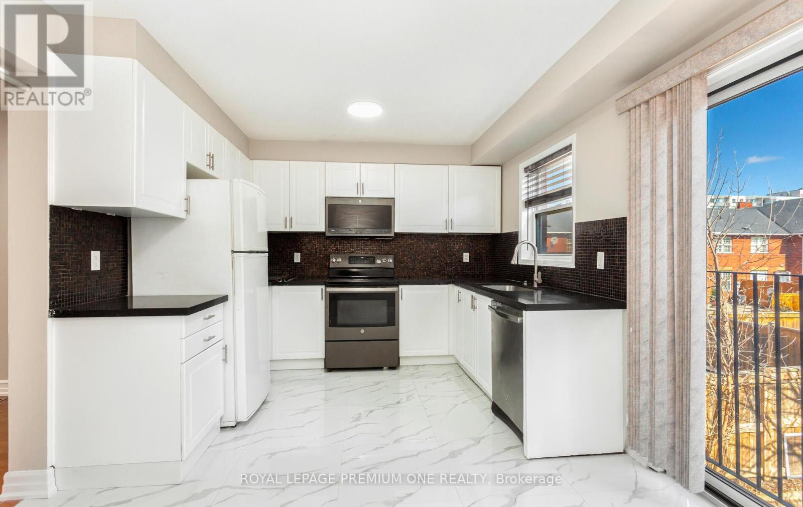 23 - 6860 Meadowvaletowncentre Circle, Mississauga, Ontario  L5N 7T4 - Photo 21 - W12136609