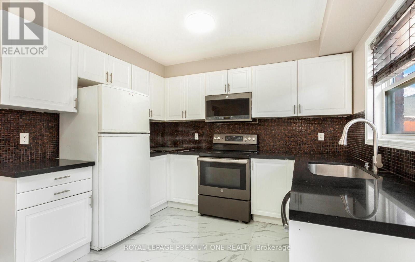 23 - 6860 Meadowvaletowncentre Circle, Mississauga, Ontario  L5N 7T4 - Photo 23 - W12136609