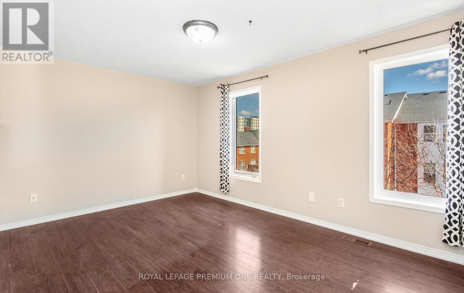 23 - 6860 Meadowvaletowncentre Circle, Mississauga, Ontario  L5N 7T4 - Photo 32 - W12136609