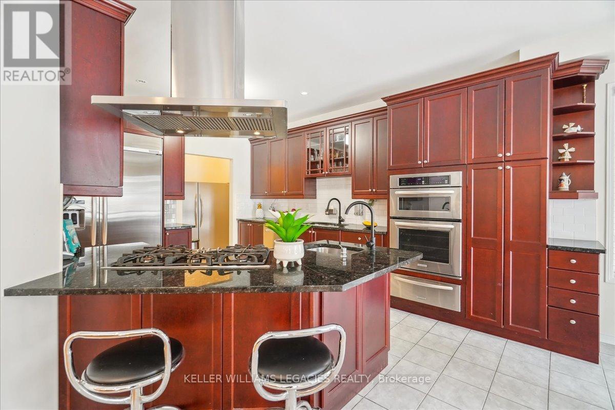 157 Fred Young Drive, Toronto, Ontario  M3L 0A4 - Photo 12 - W12136665