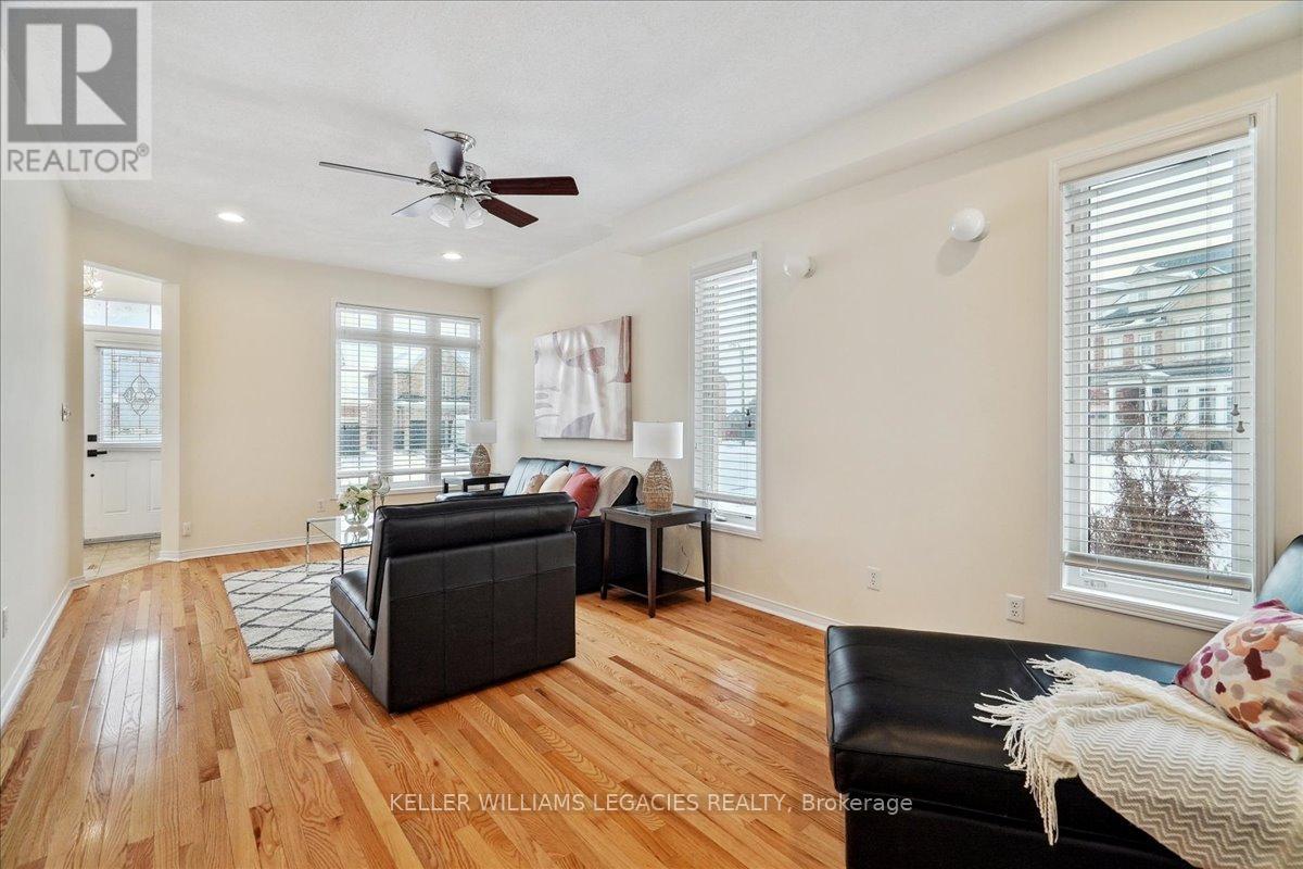 157 Fred Young Drive, Toronto, Ontario  M3L 0A4 - Photo 6 - W12136665