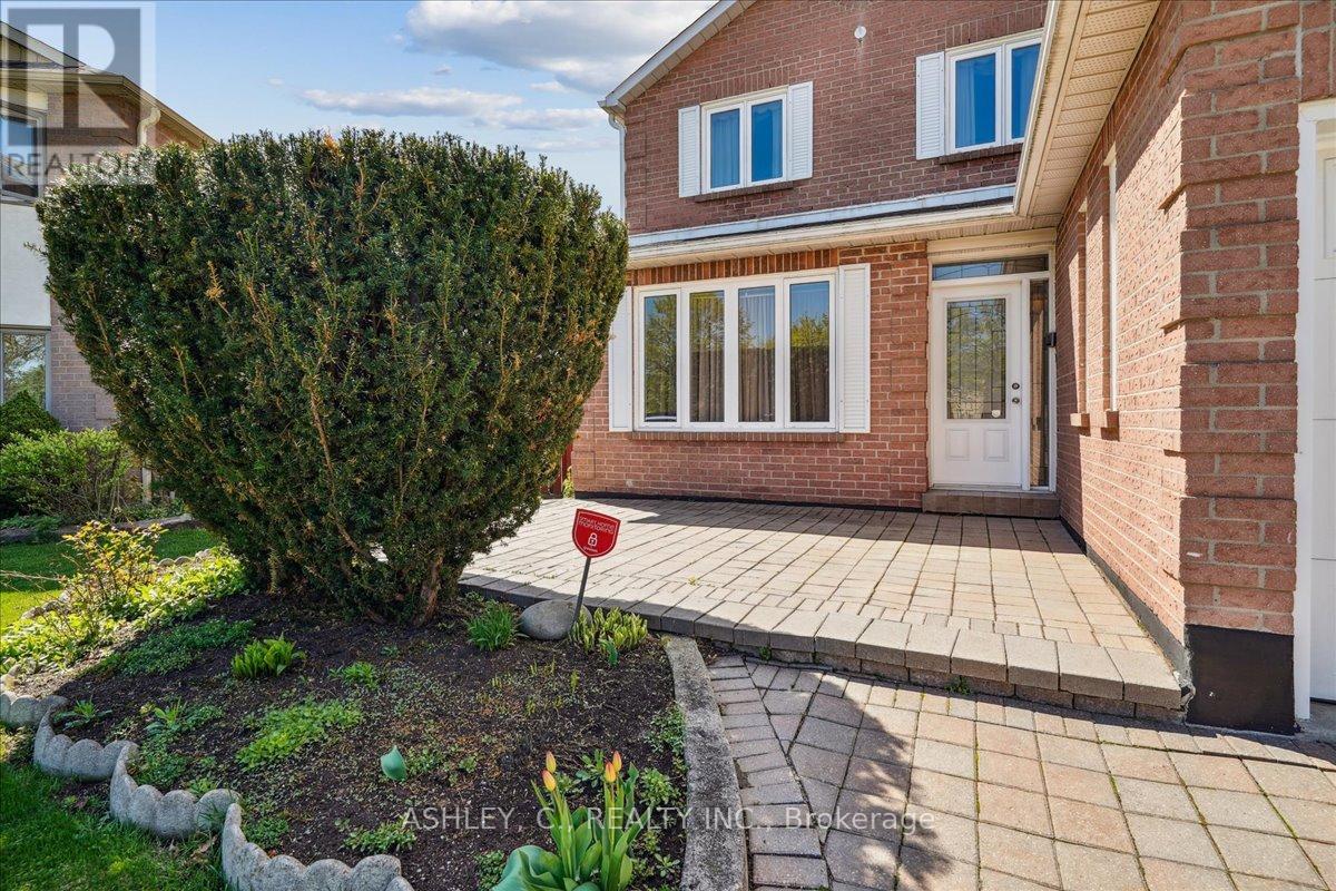 Property at 711 ESPRIT CRESCENT image 5