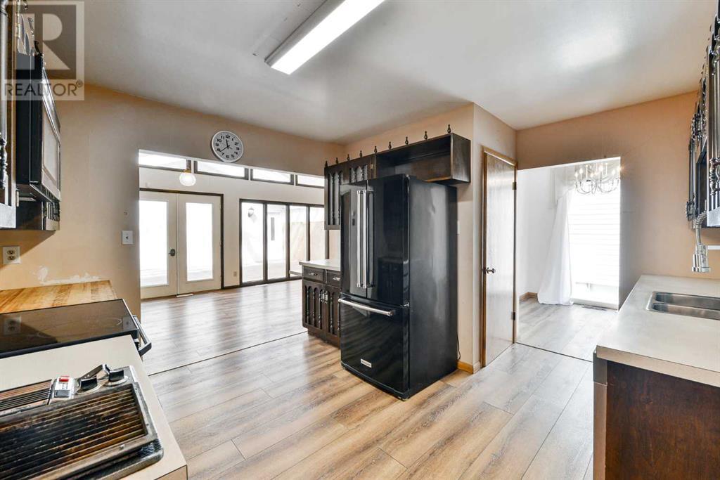 172 Gordon Drive Sw, Calgary, Alberta  T3E 5A8 - Photo 11 - A2217775