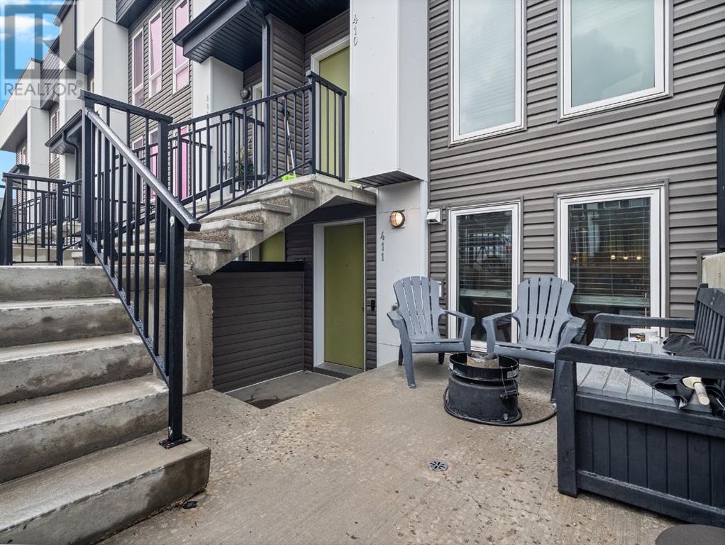 Property at 411, 338 Seton Circle SE image 5