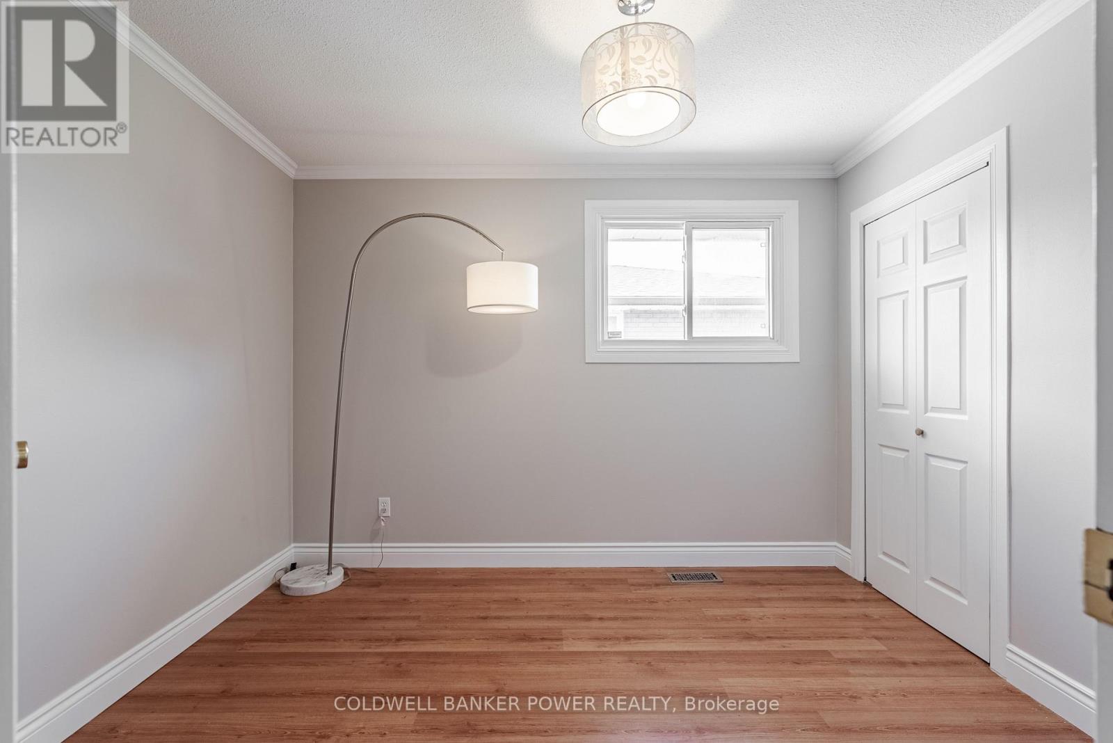 Photo 22 of 48 for 22 Scotchmere Crescent