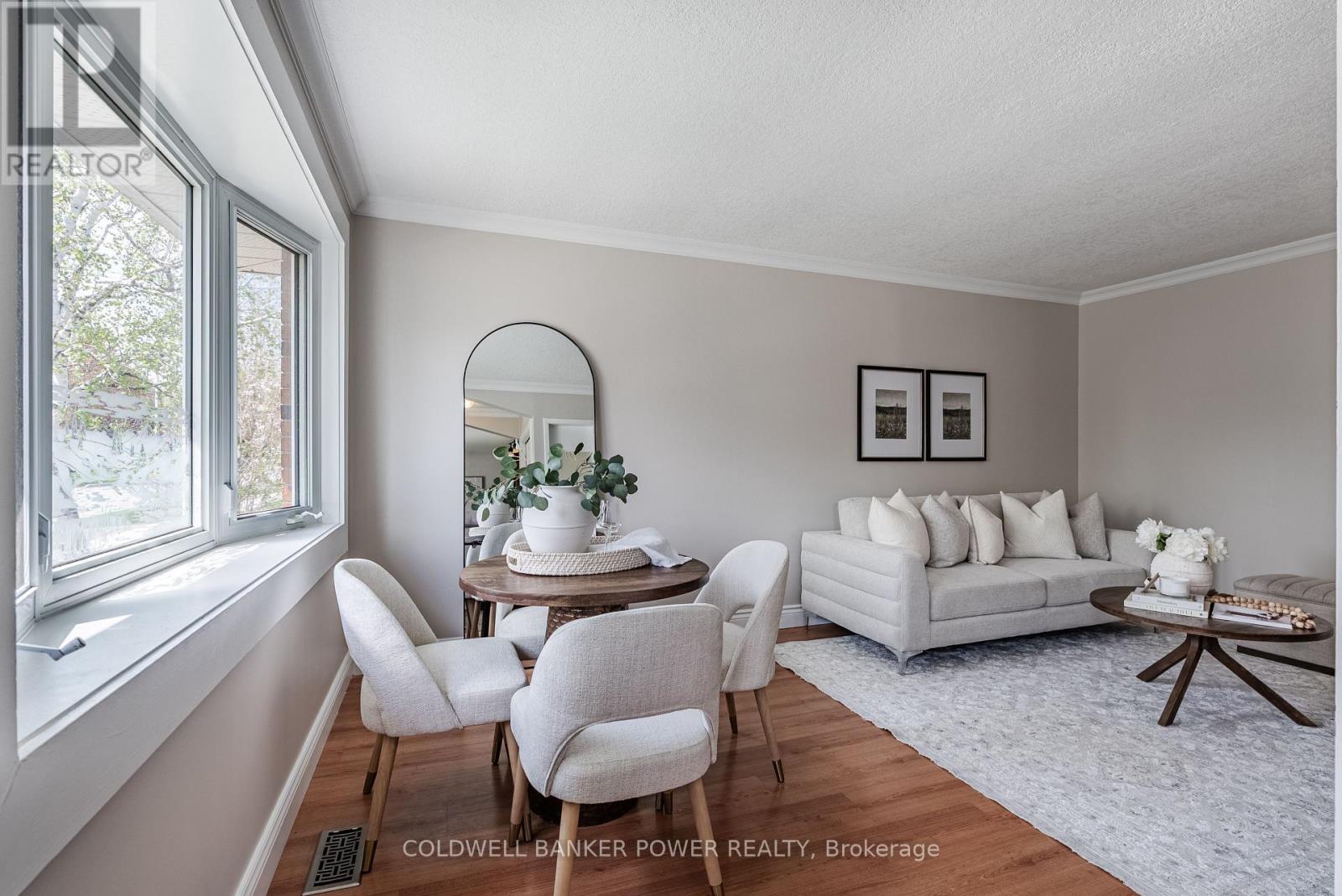 Photo 6 of 48 for 22 Scotchmere Crescent