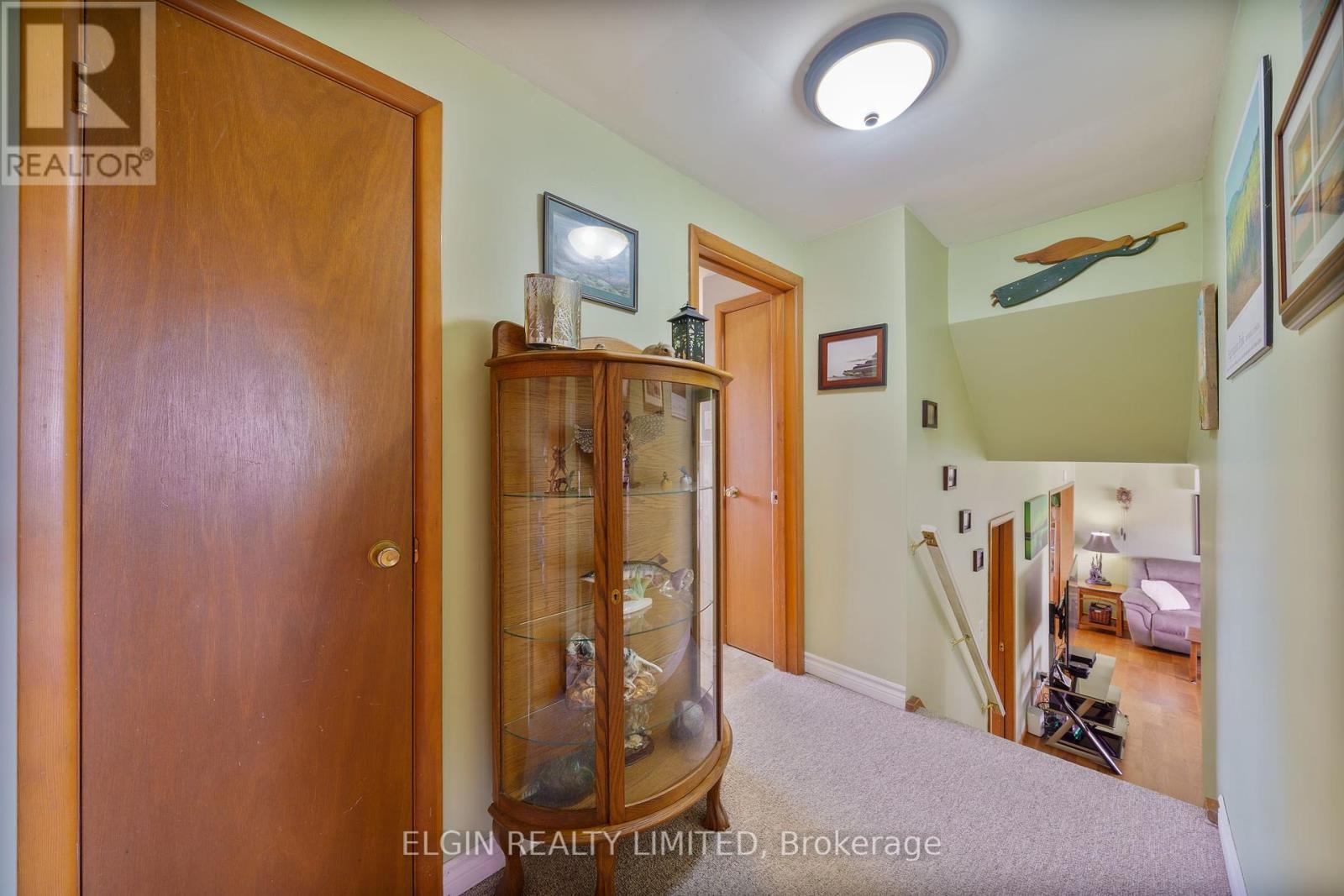 9618 Francis Street, Southwold (Shedden), Ontario  N0L 2E0 - Photo 14 - X12136887