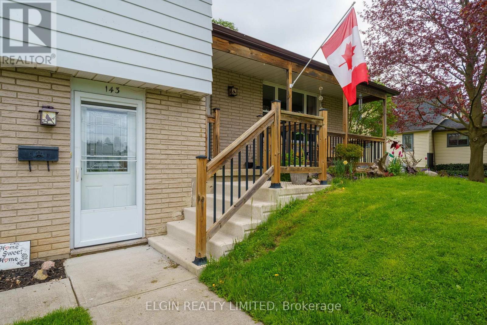 9618 Francis Street, Southwold (Shedden), Ontario  N0L 2E0 - Photo 4 - X12136887