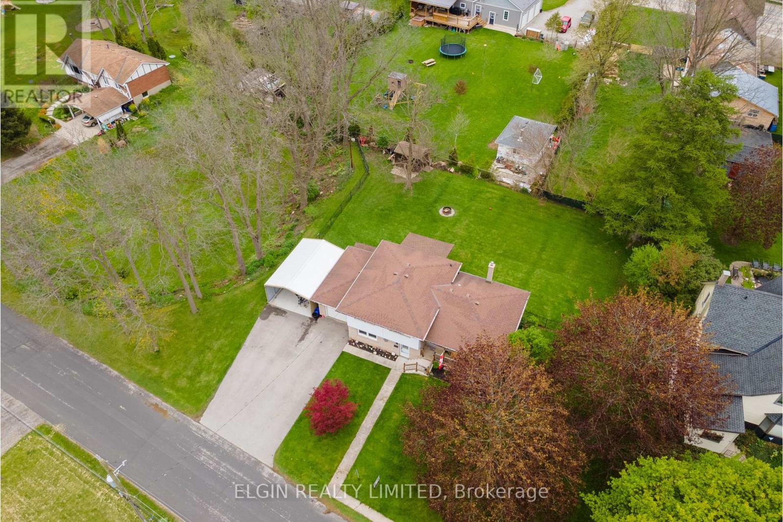 9618 Francis Street, Southwold (Shedden), Ontario  N0L 2E0 - Photo 42 - X12136887