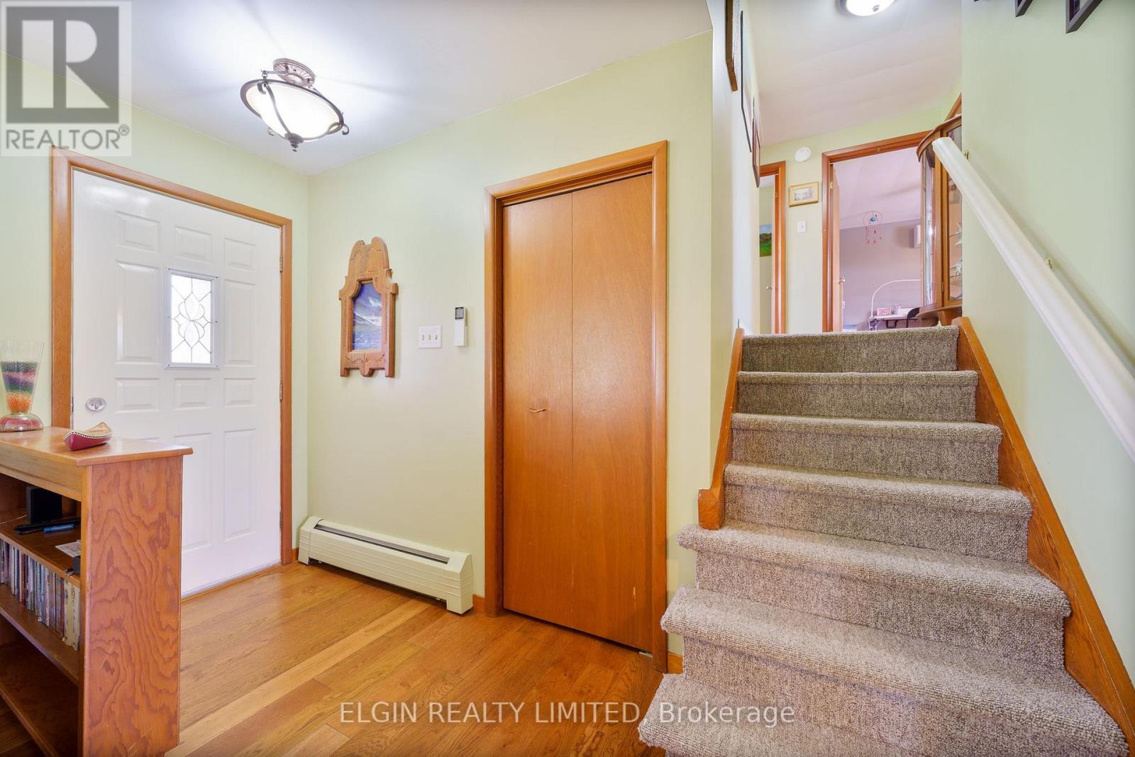 9618 Francis Street, Southwold (Shedden), Ontario  N0L 2E0 - Photo 6 - X12136887