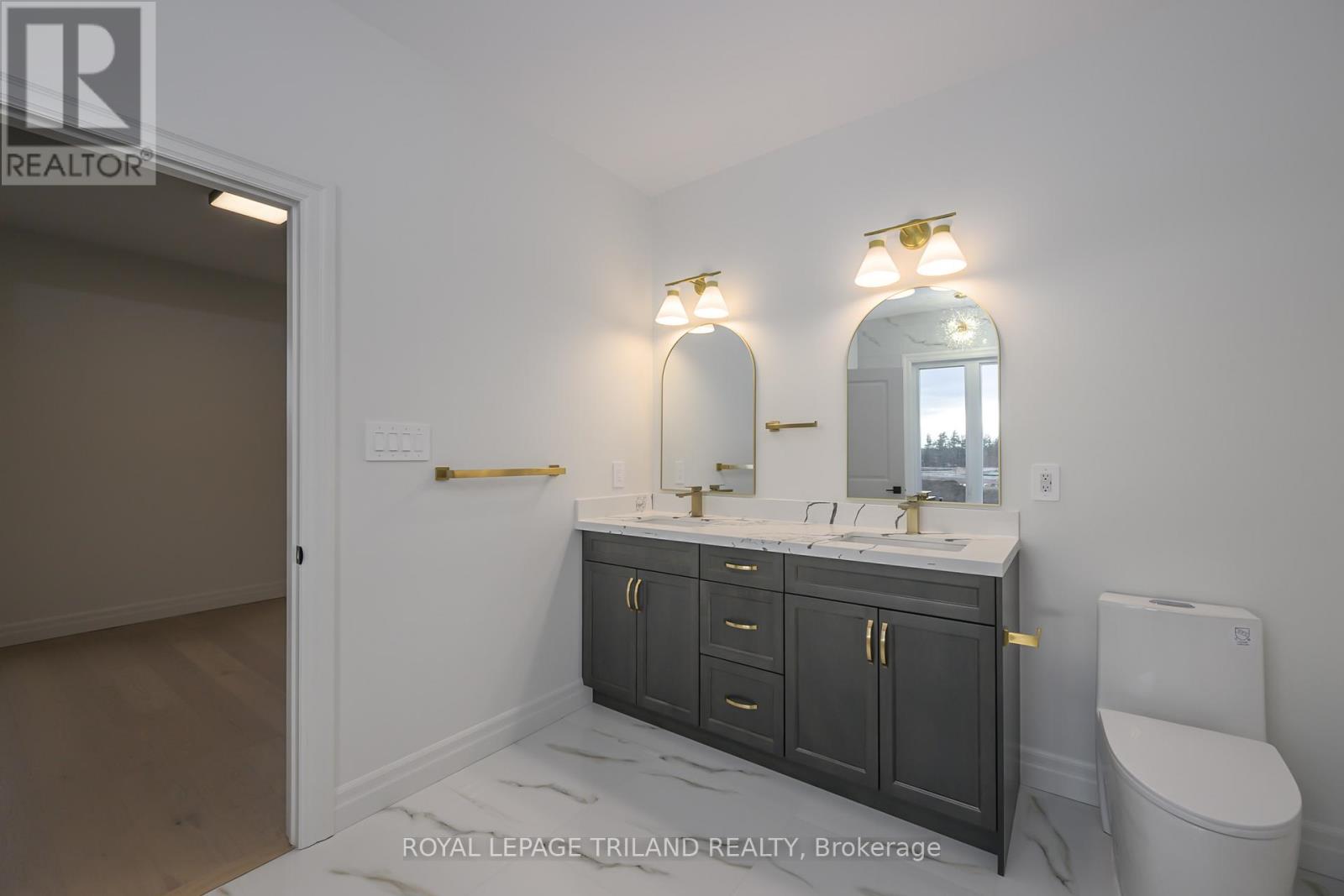 4211 Liberty Crossing, London South, Ontario  N6P 0L1 - Photo 22 - X12136950
