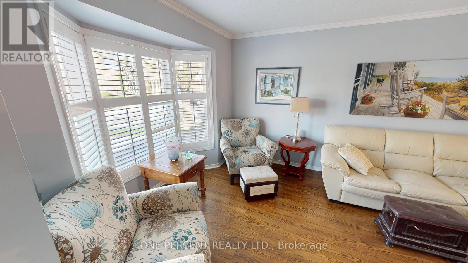 Property at 9 HUNTERS COURT image 4
