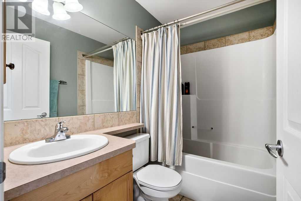 307 Prestwick Landing Se, Calgary, Alberta  T2Z 3W2 - Photo 17 - A2219020