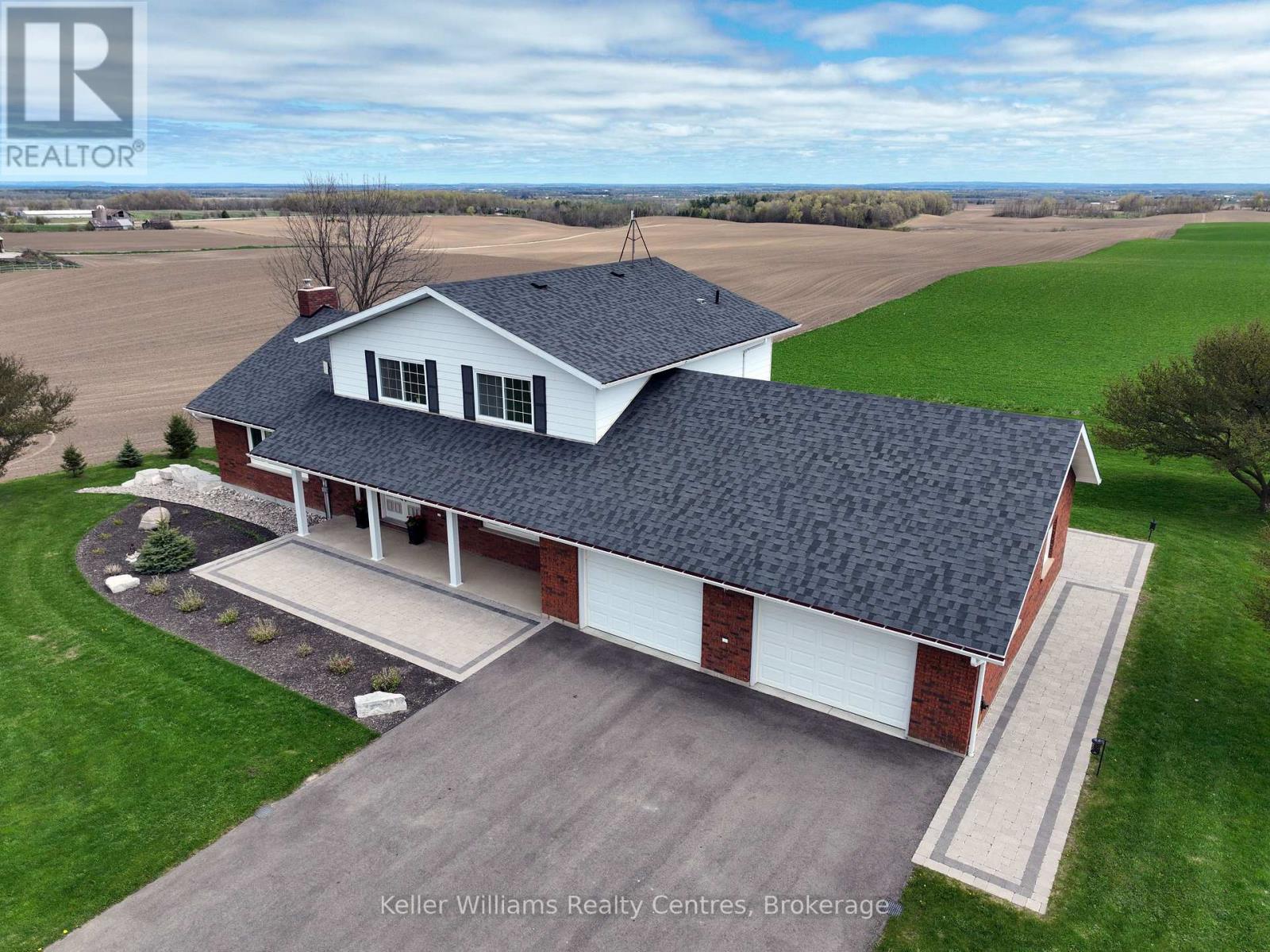 2219 COUNTY RD 42, Clearview, Ontario