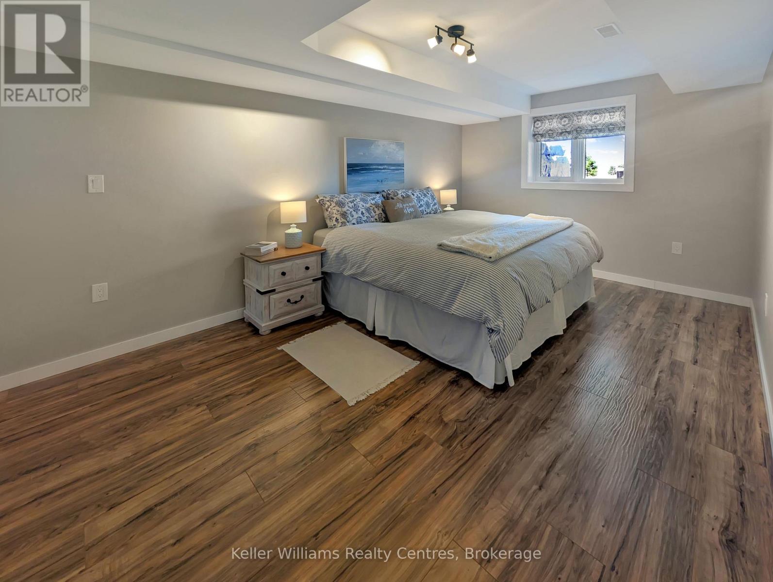 2219 County Rd 42, Clearview, Ontario  L0M 1S0 - Photo 44 - S12137026