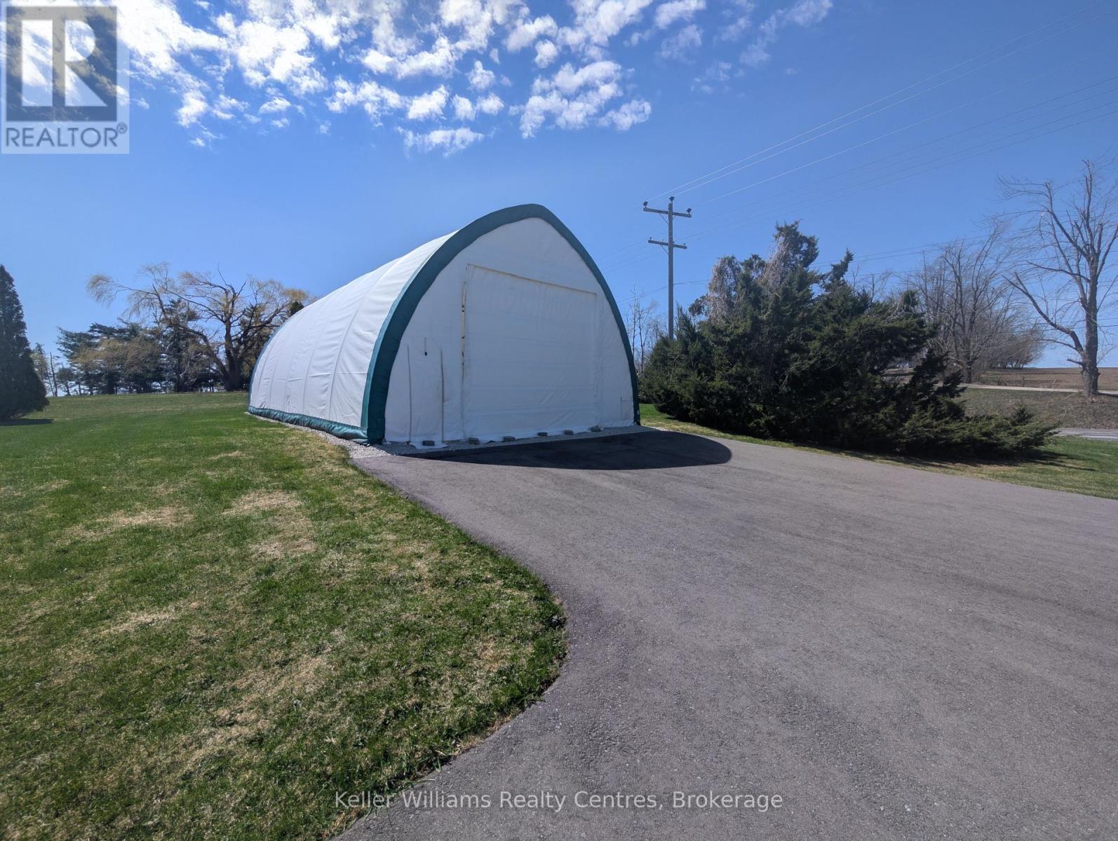 2219 County Rd 42, Clearview, Ontario  L0M 1S0 - Photo 50 - S12137026