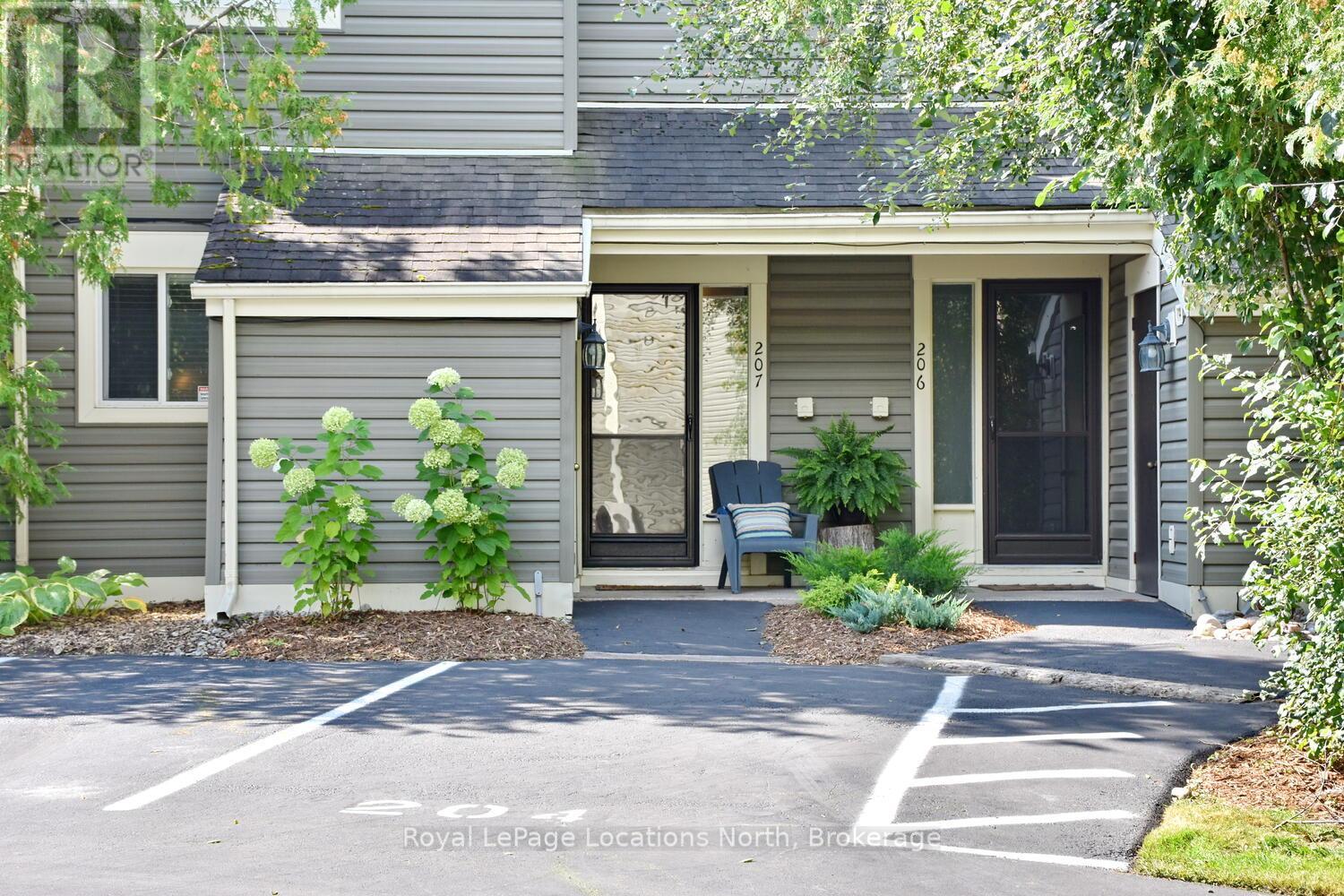 207 Escarpment Crescent, Collingwood, Ontario  L9Y 5B4 - Photo 3 - S12137031