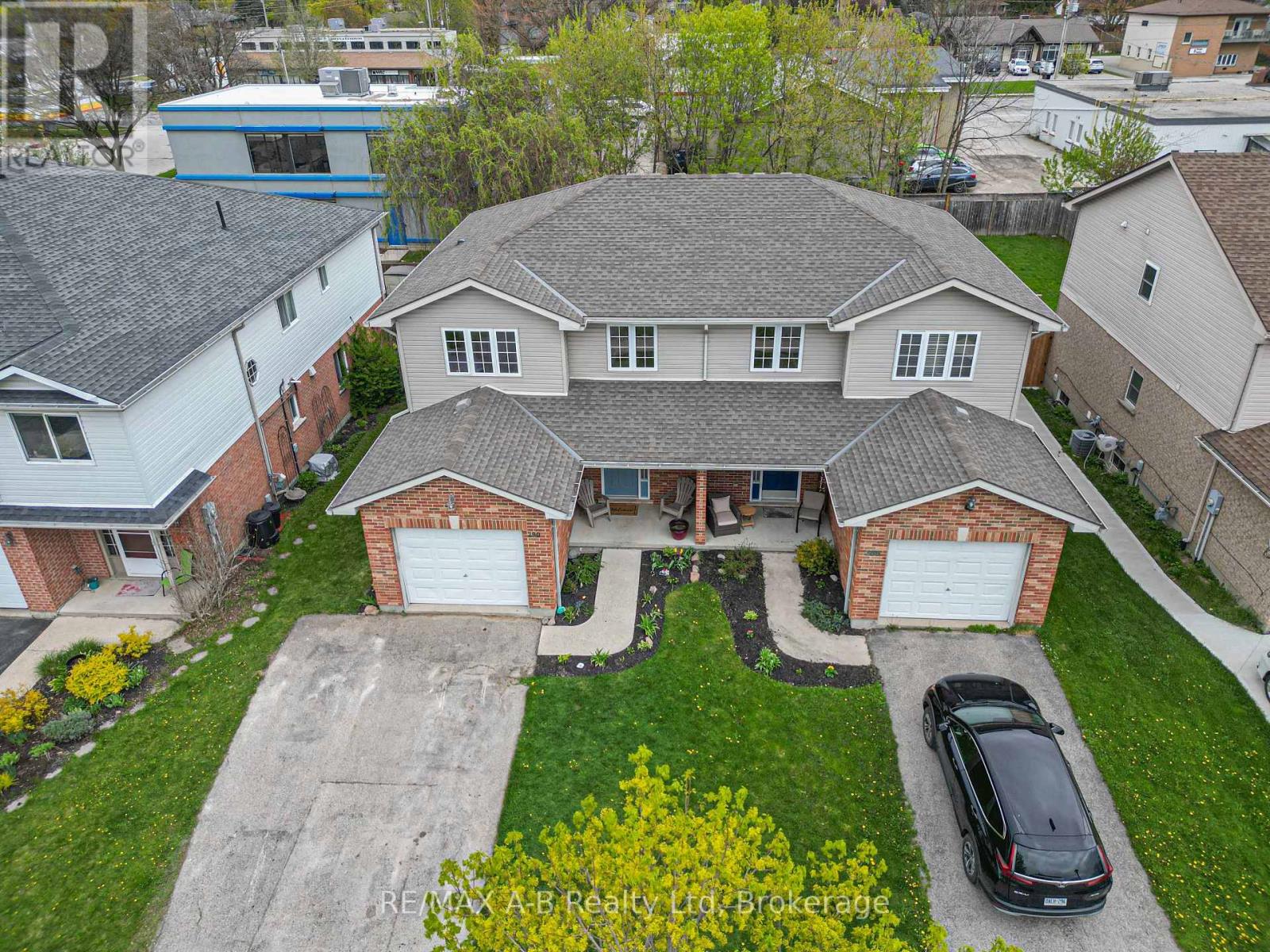 290 Norman Street, Stratford, Ontario  N5A 7Y3 - Photo 38 - X12137041