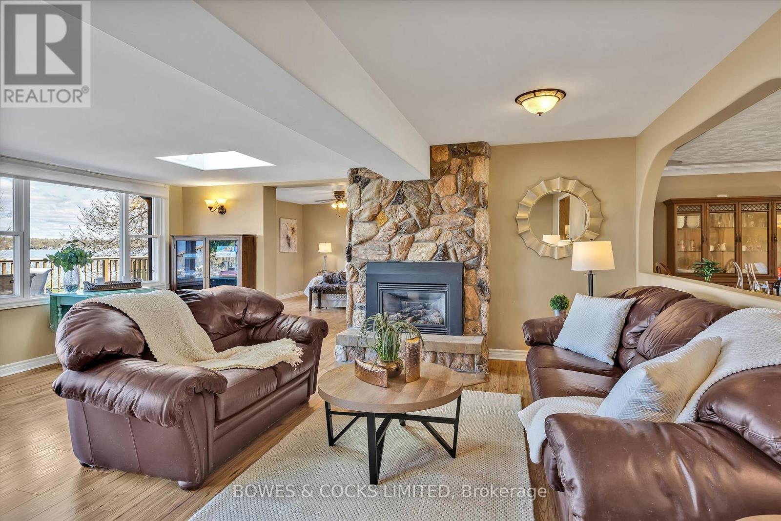 525 Gault Road, Smith-Ennismore-Lakefield, Ontario K0L 1T0 - Photo 16 - X12136965