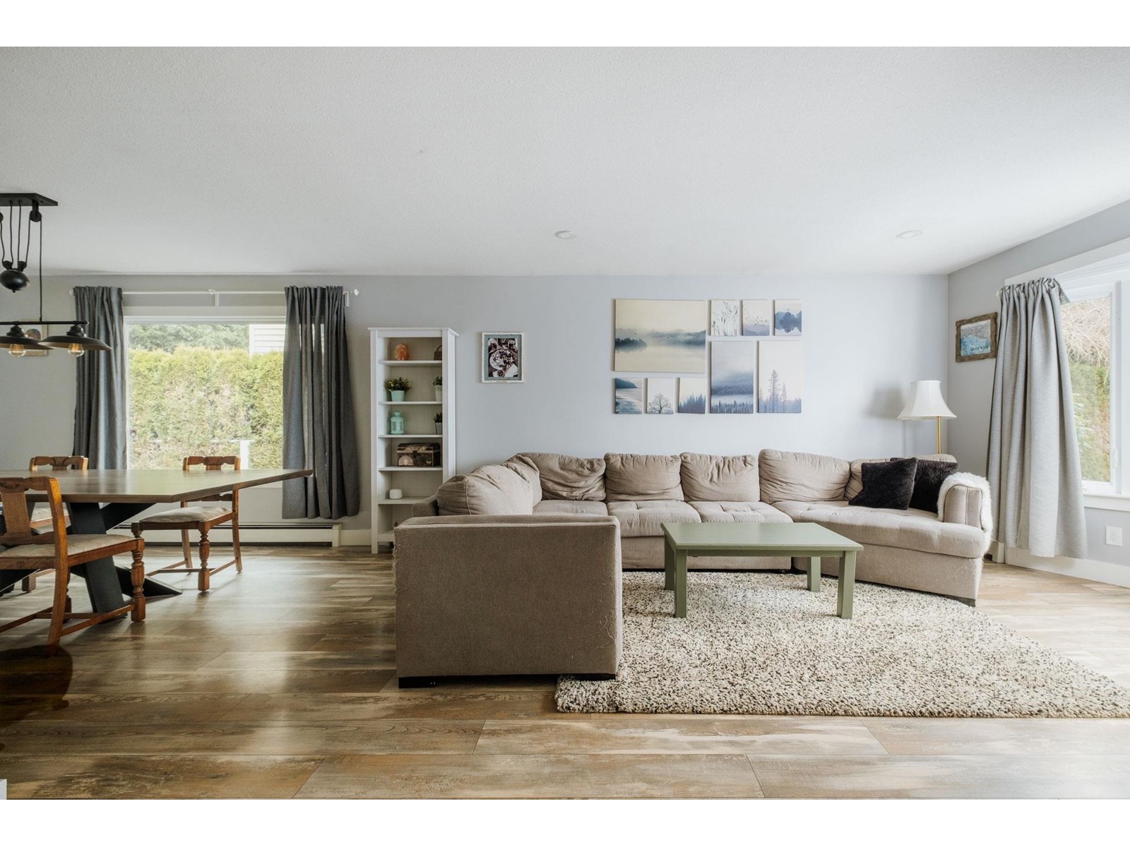 15729 20 Avenue, Surrey, British Columbia  V4A 2A7 - Photo 4 - R2997424