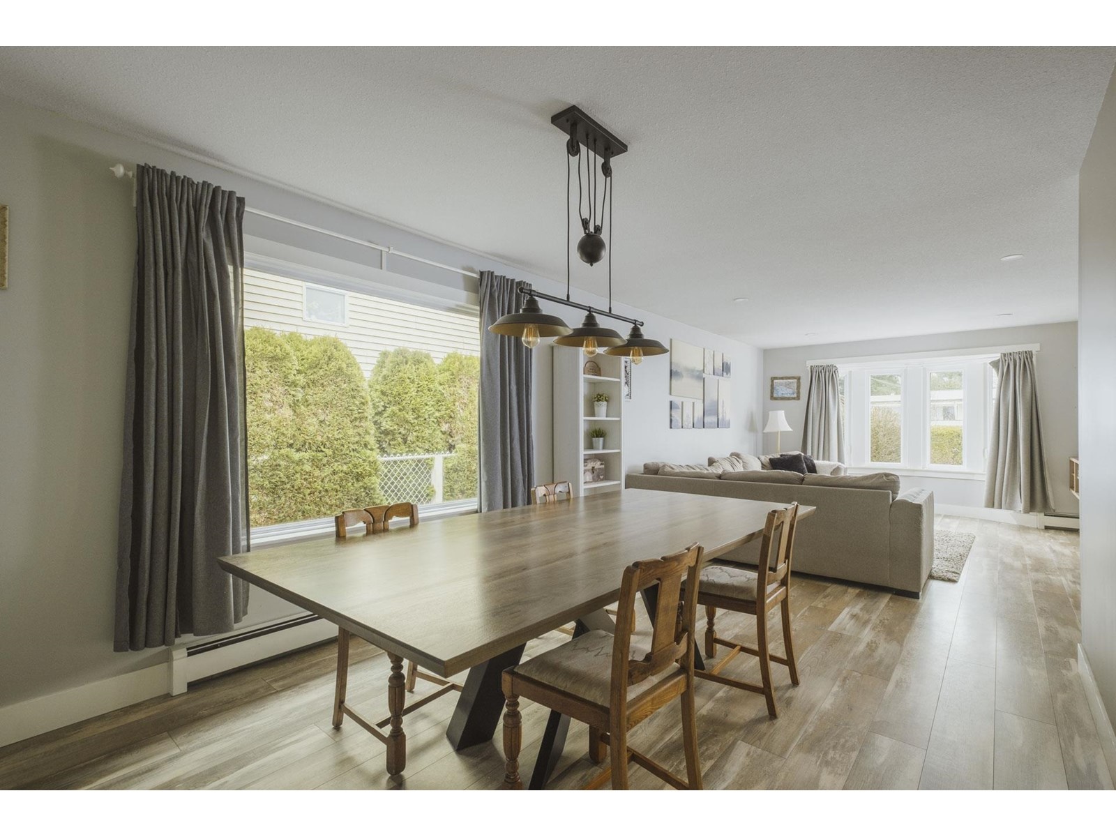 15729 20 Avenue, Surrey, British Columbia  V4A 2A7 - Photo 11 - R2997424
