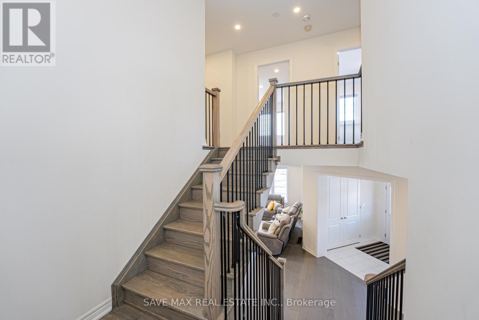 2576 Bandsman Crescent, Oshawa, Ontario  L1L 0M1 - Photo 23 - E12111232