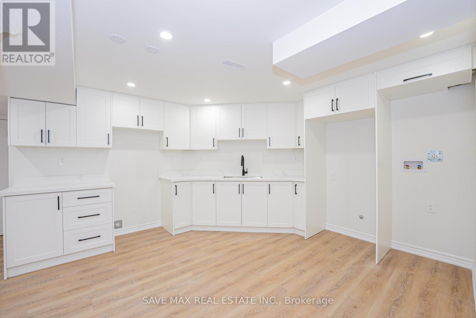 2576 Bandsman Crescent, Oshawa, Ontario  L1L 0M1 - Photo 37 - E12111232
