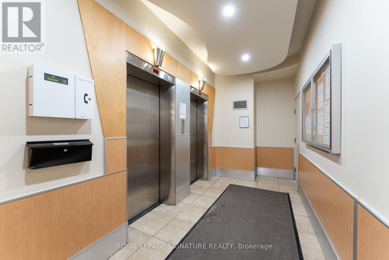 802 - 5949 Yonge Street, Toronto, Ontario  M2M 3V8 - Photo 4 - C12136763