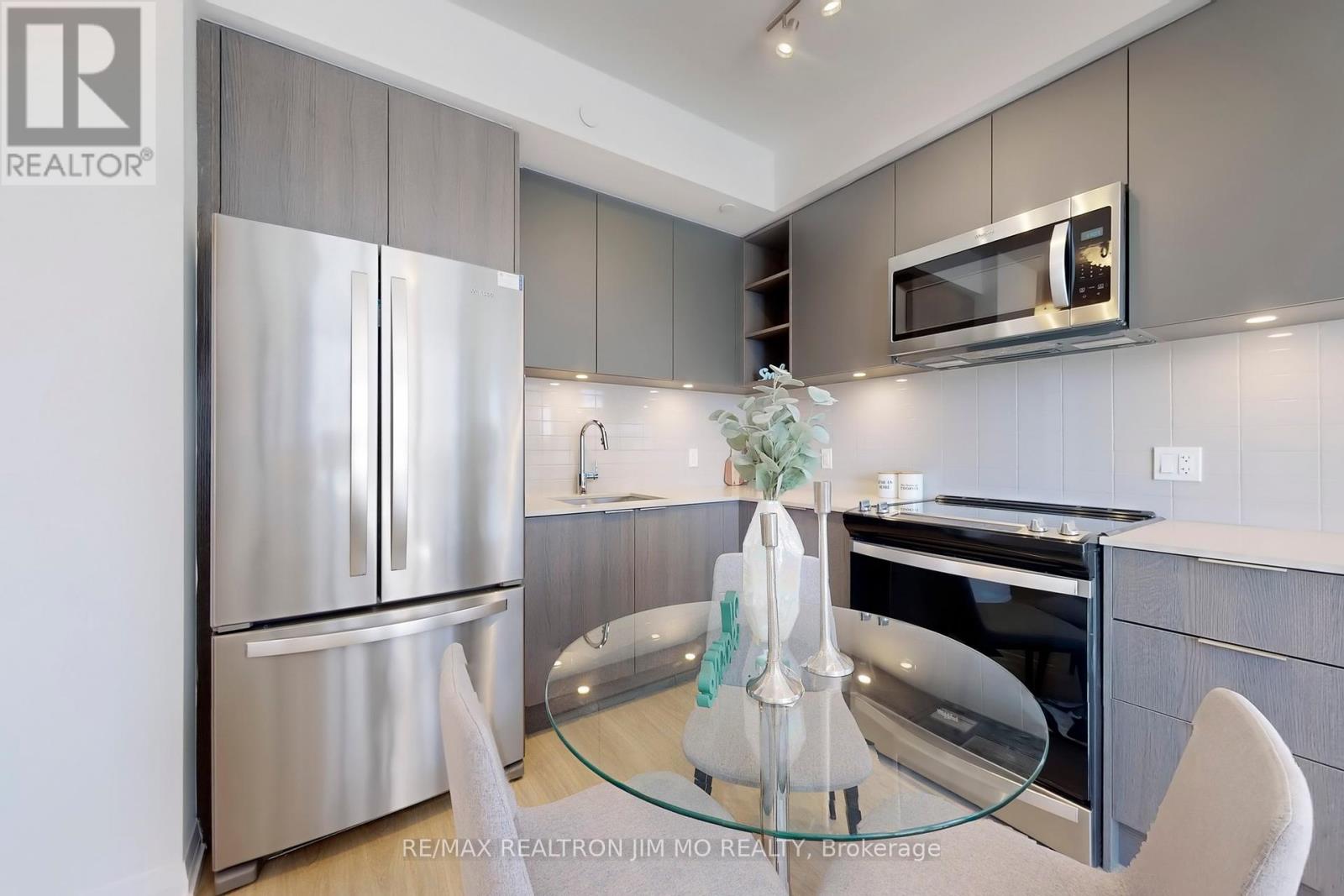 1605 - 25 Holly Street, Toronto, Ontario  M4S 0E3 - Photo 13 - C12136832