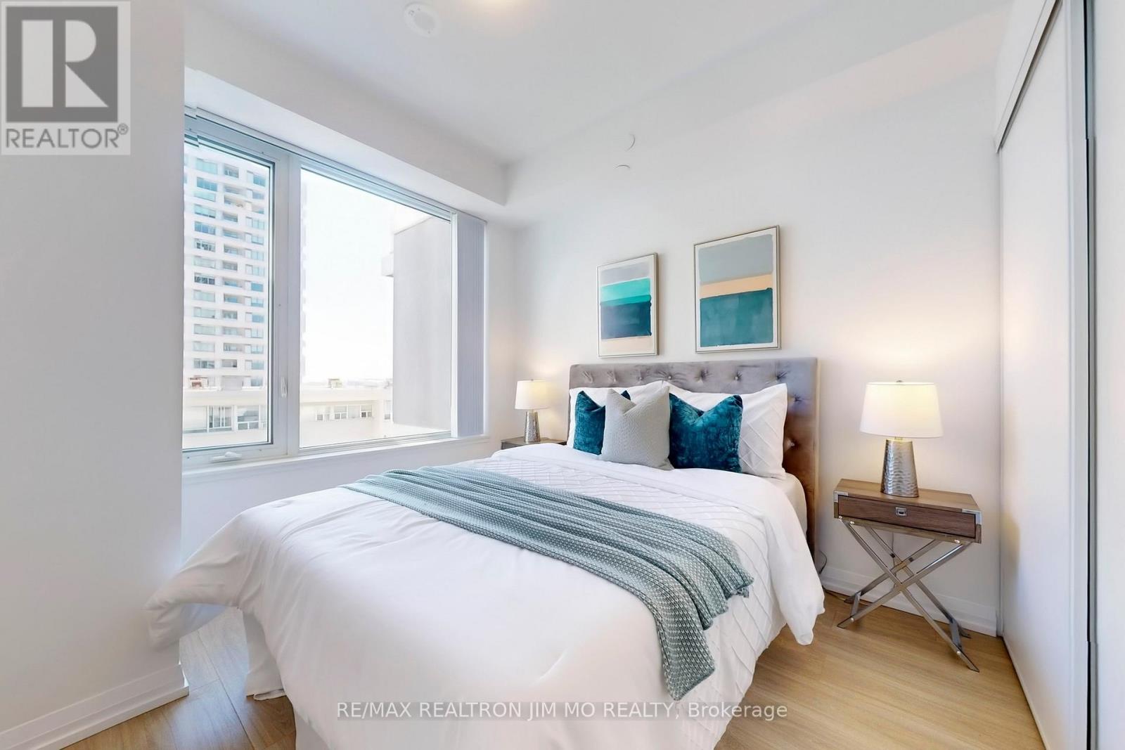 1605 - 25 Holly Street, Toronto, Ontario  M4S 0E3 - Photo 16 - C12136832
