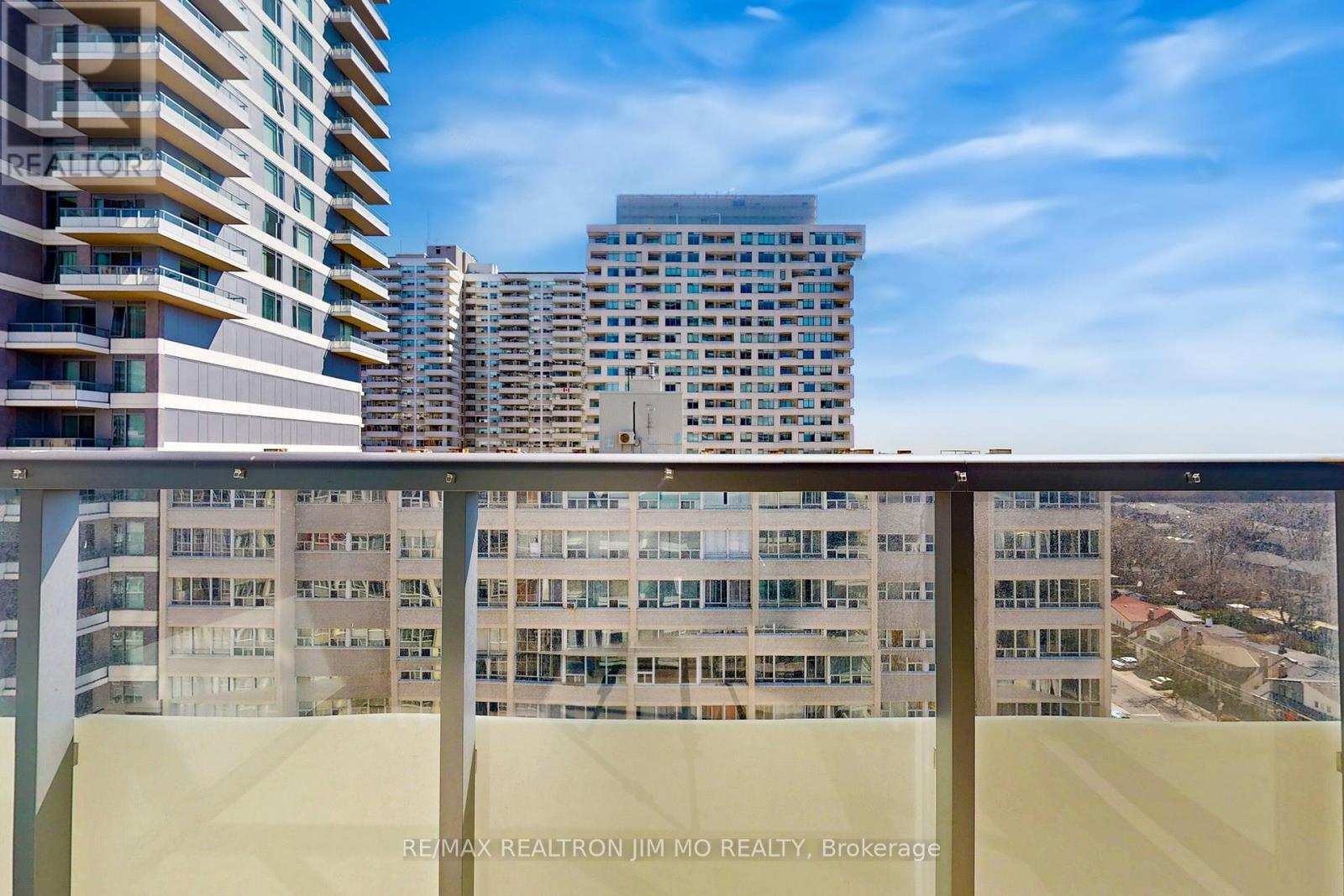 1605 - 25 Holly Street, Toronto, Ontario  M4S 0E3 - Photo 24 - C12136832