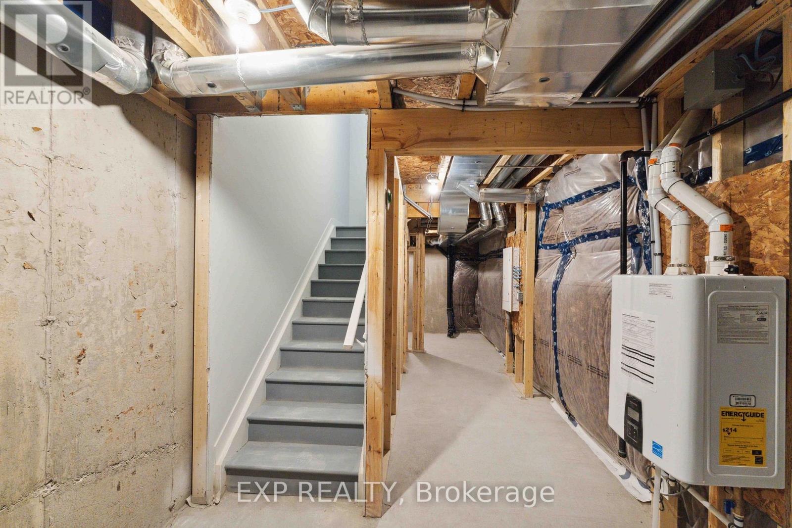 22 Stitch Mews N, Ottawa, Ontario  K0A 2Z0 - Photo 38 - X12136991
