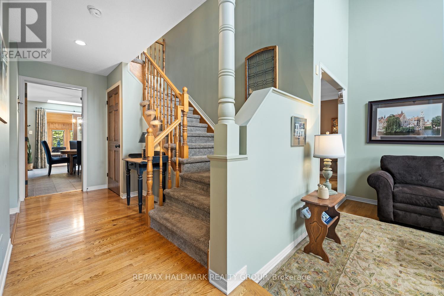1 Crantham Crescent, Ottawa, Ontario  K2S 1R2 - Photo 23 - X12137011