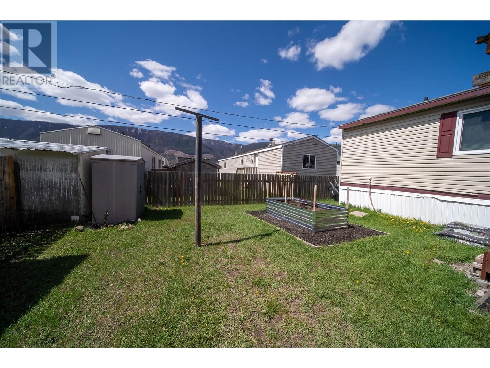 100 Industrial #1 Road Unit# 11, Sparwood, British Columbia  V0B 2G1 - Photo 29 - 10346207