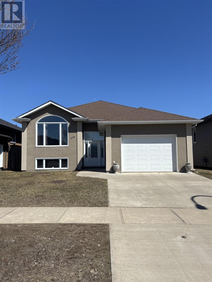 Property at 508 Fireweed Bay image 1