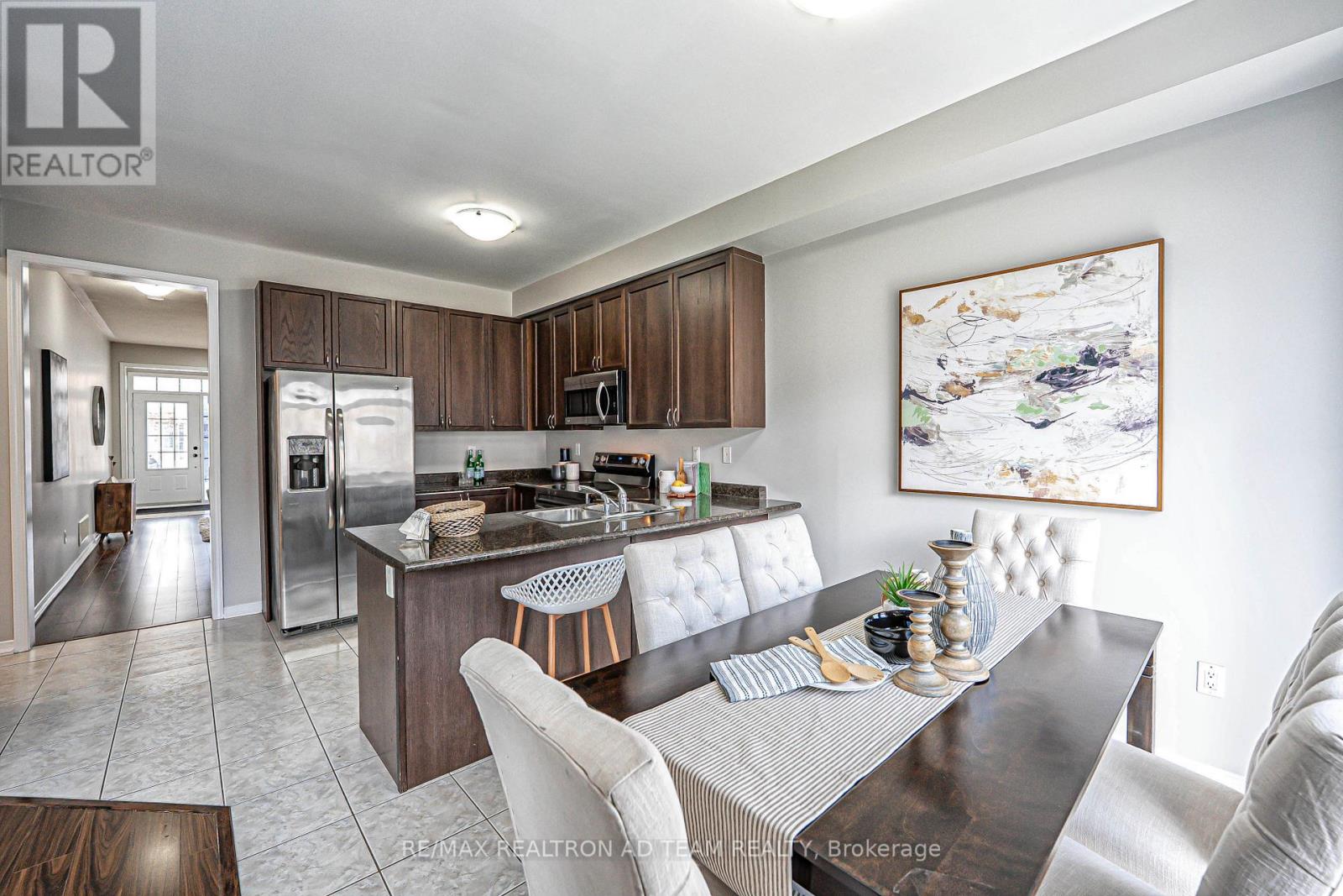 1523 Elmsley Drive, Pickering, Ontario  L1X 0B5 - Photo 10 - E12136807