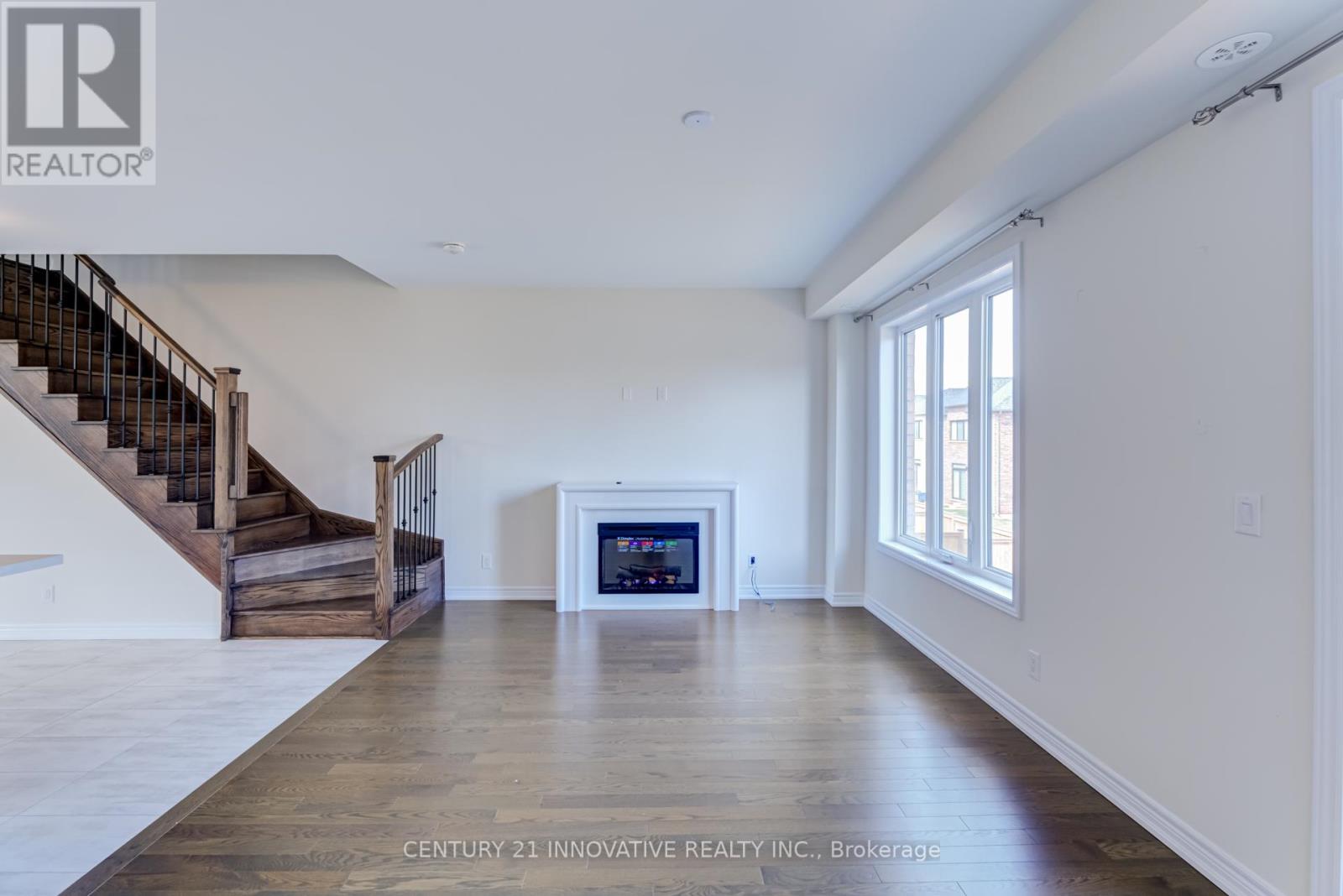 4 Icemaker Way, Whitby, Ontario  L1P 0L5 - Photo 15 - E12136957