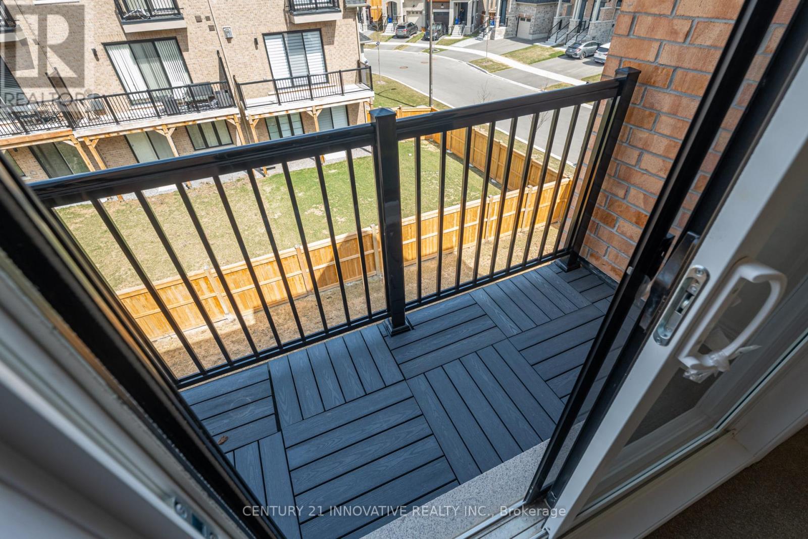 4 Icemaker Way, Whitby, Ontario  L1P 0L5 - Photo 38 - E12136957