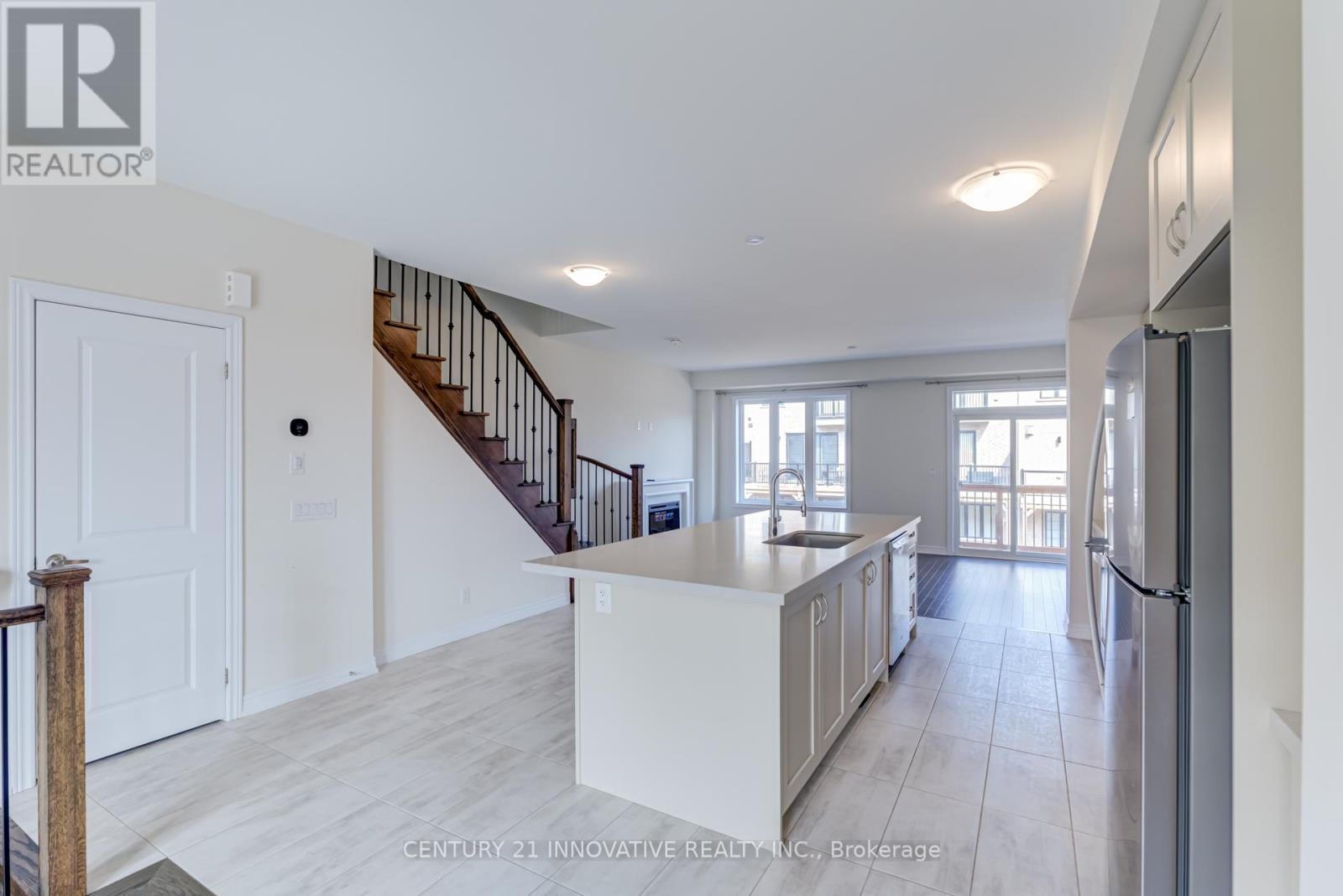 4 Icemaker Way, Whitby, Ontario  L1P 0L5 - Photo 9 - E12136957