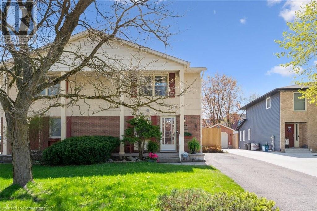 Property at 427B BAIRSTOW Crescent image 1