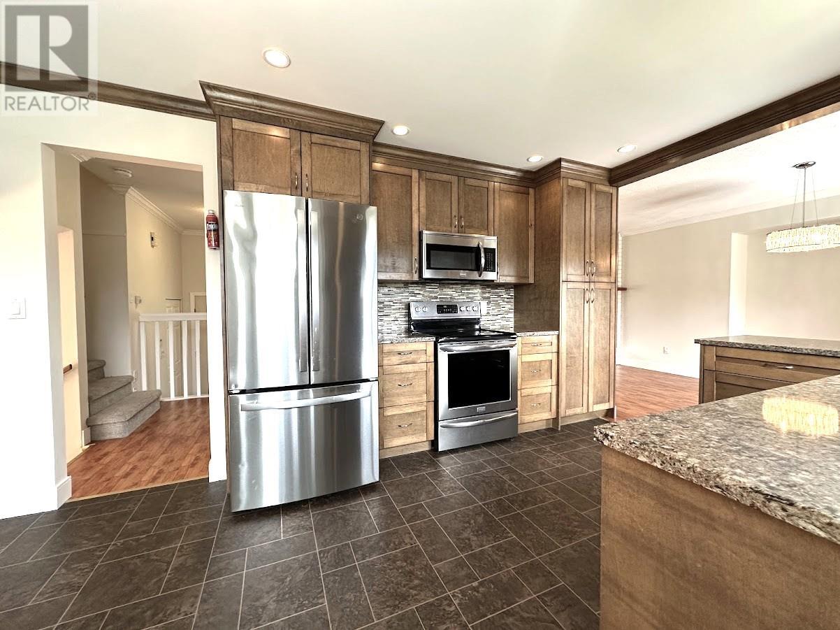 19420 Davison Road, Pitt Meadows, British Columbia  V3Y 1A3 - Photo 15 - R2997991