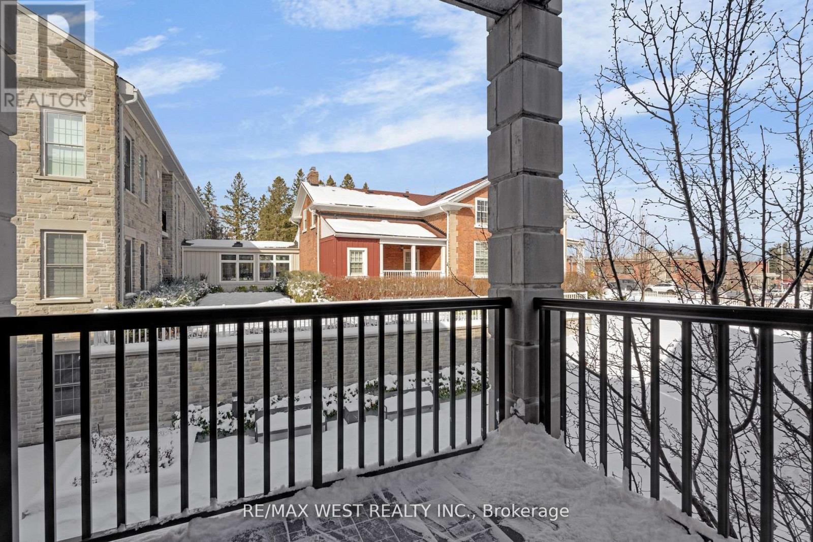201 - 10360 Islington Avenue, Vaughan, Ontario  L0J 1C0 - Photo 7 - N12136754