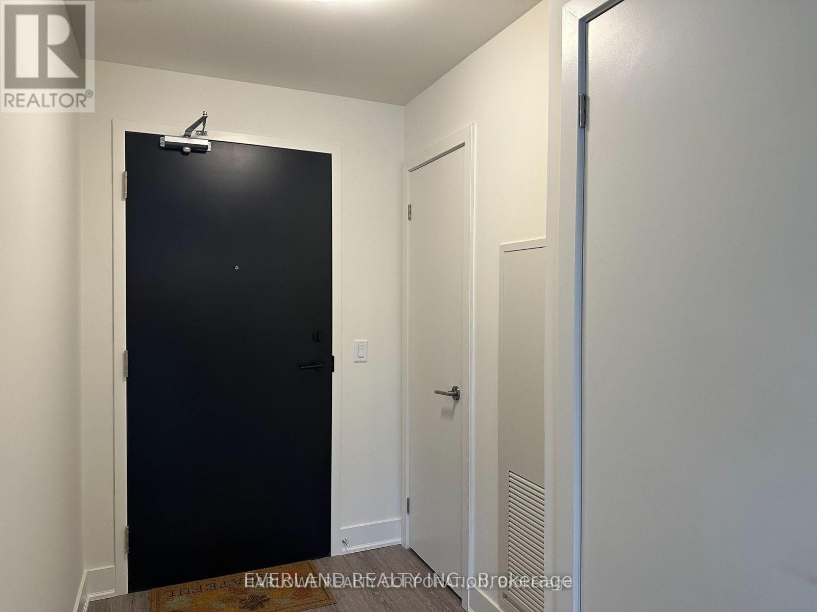 1303 - 185 Deerfield Road, Newmarket (Central Newmarket), Ontario  L3Y 0G7 - Photo 24 - N12136784