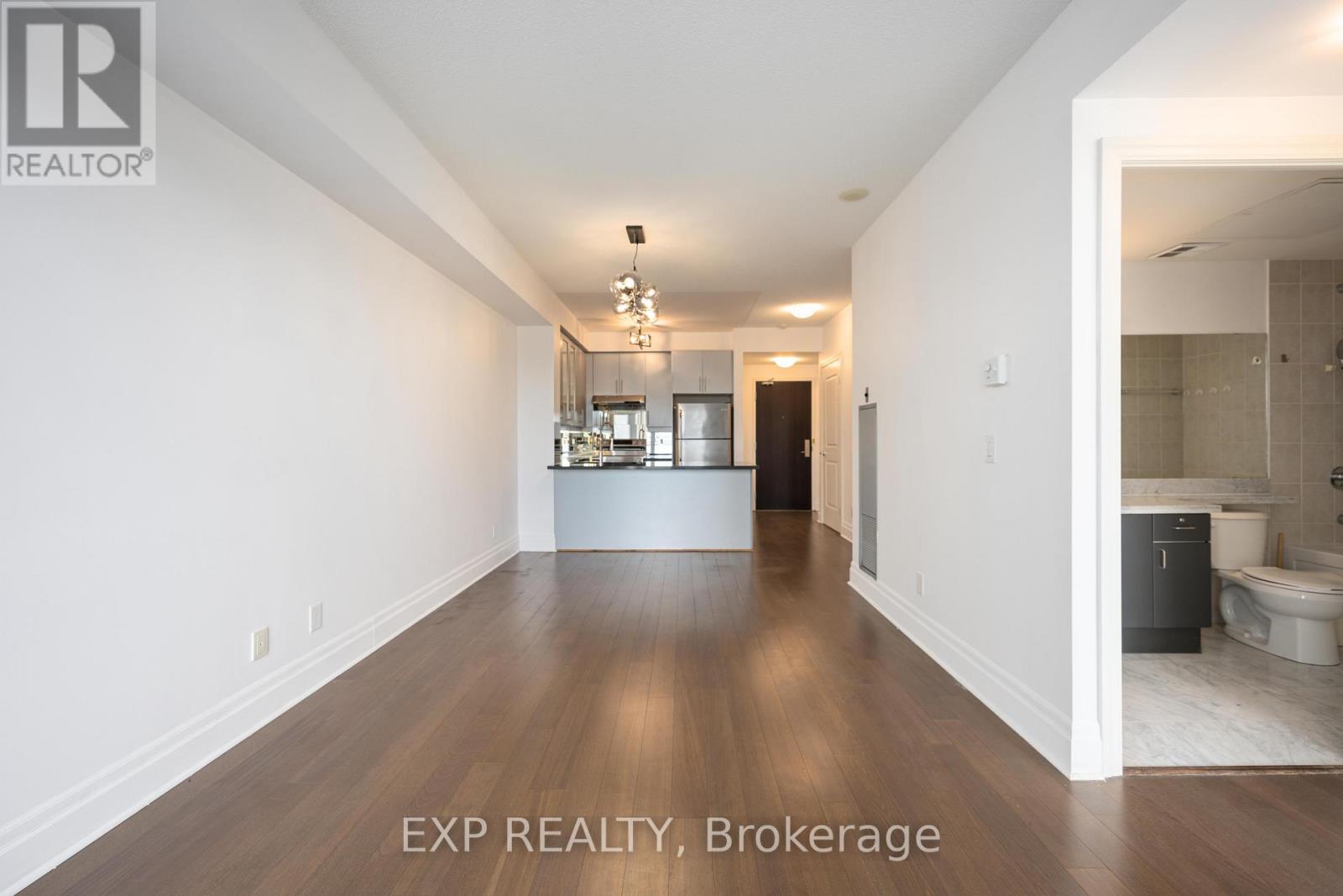 616 - 131 Upper Duke Crescent, Markham, Ontario  L6G 0C9 - Photo 10 - N12136838