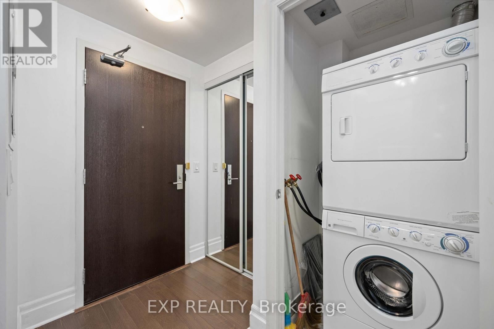 616 - 131 Upper Duke Crescent, Markham, Ontario  L6G 0C9 - Photo 27 - N12136838