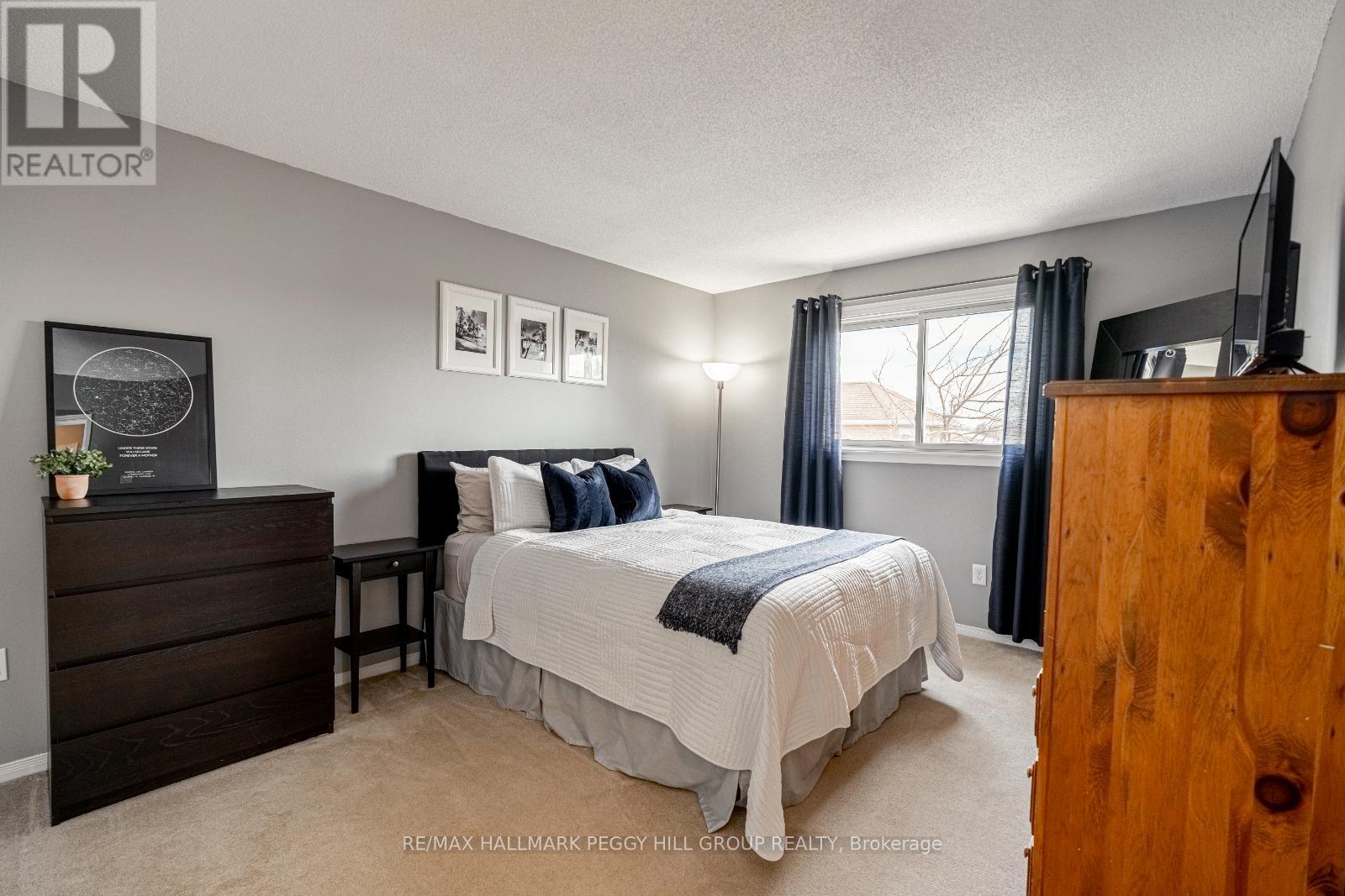 40 Grasett Crescent, Barrie, Ontario  L4N 6Z6 - Photo 12 - S12136942