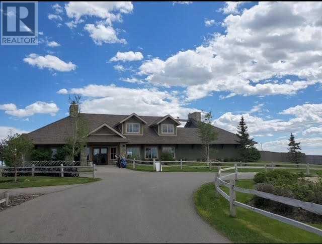 Property at 372 Boulder Creek Crescent SE image 3