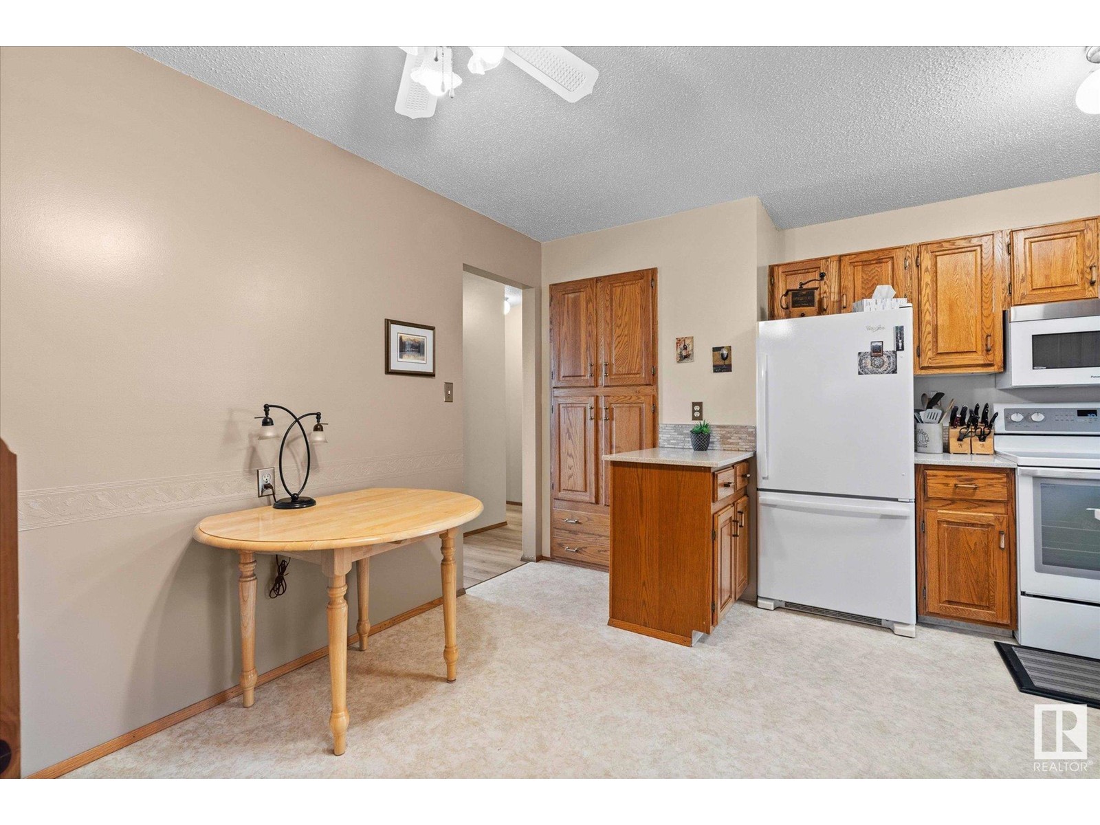 28 Hughes Rd Nw, Edmonton, Alberta  T5A 4E2 - Photo 15 - E4435491