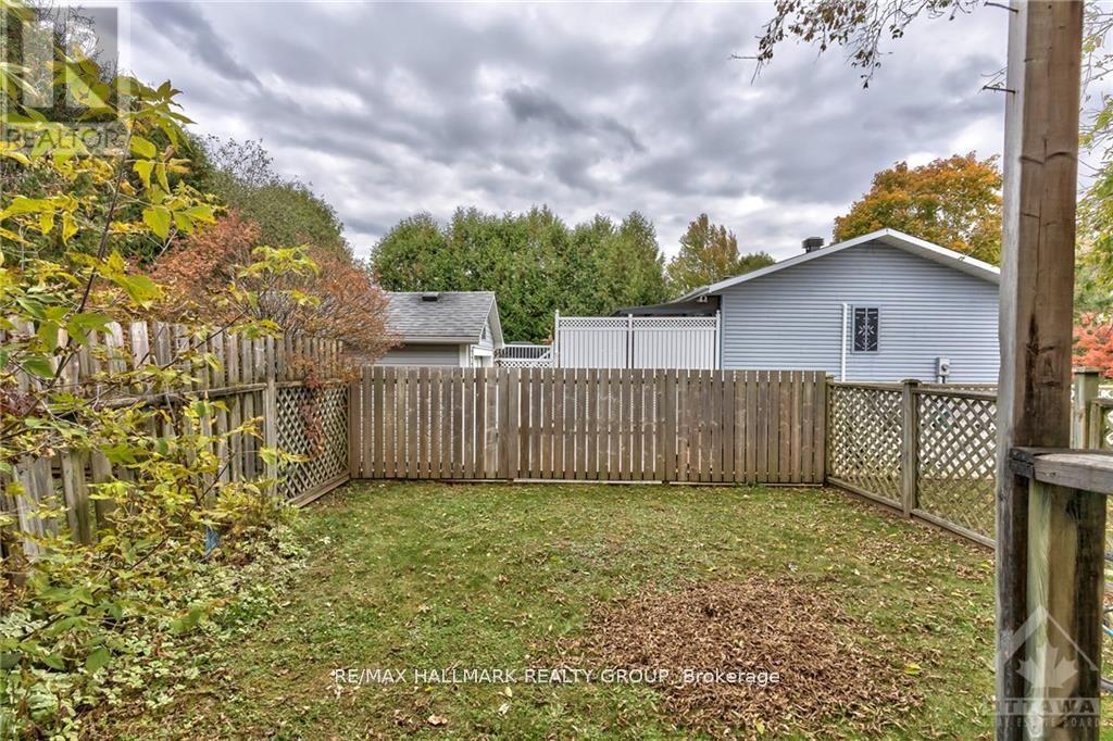 14 Craig Street, Perth, Ontario  K7H 3K1 - Photo 18 - X12070455